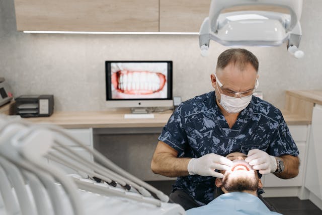 Les opérations dentaires à ne pas faire quand on a un cancer.